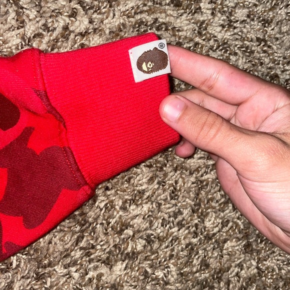 Red camo bape jacket - Picture 3 of 4